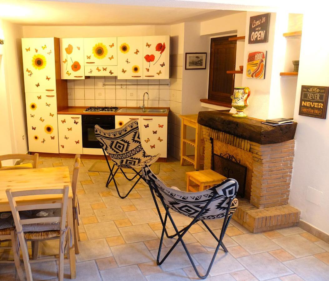 Vila Casa Felice Forme Exteriér fotografie