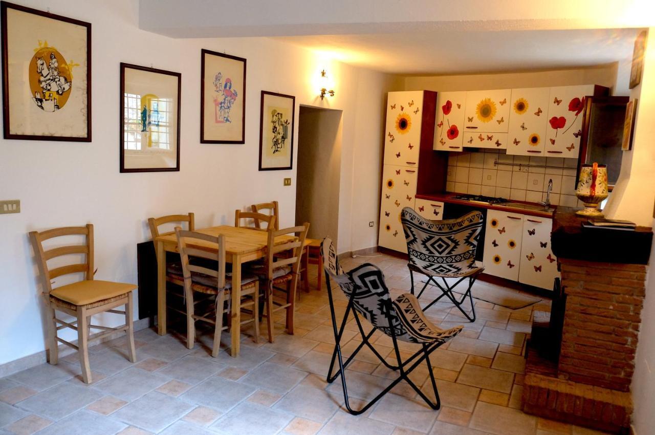 Vila Casa Felice Forme Exteriér fotografie