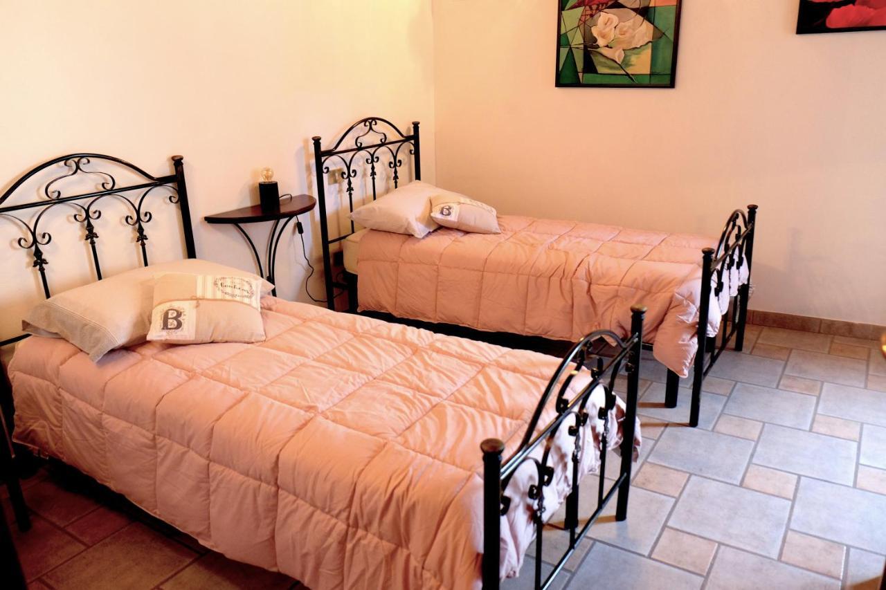 Vila Casa Felice Forme Exteriér fotografie