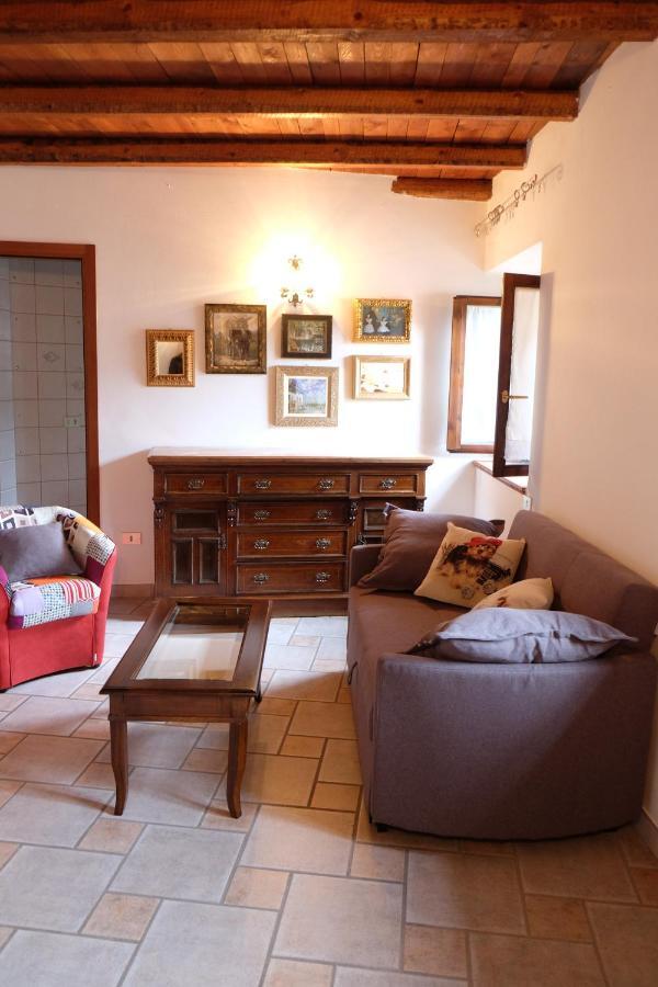 Vila Casa Felice Forme Exteriér fotografie