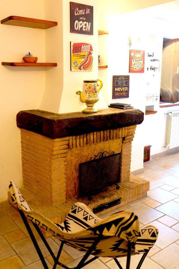 Vila Casa Felice Forme Exteriér fotografie